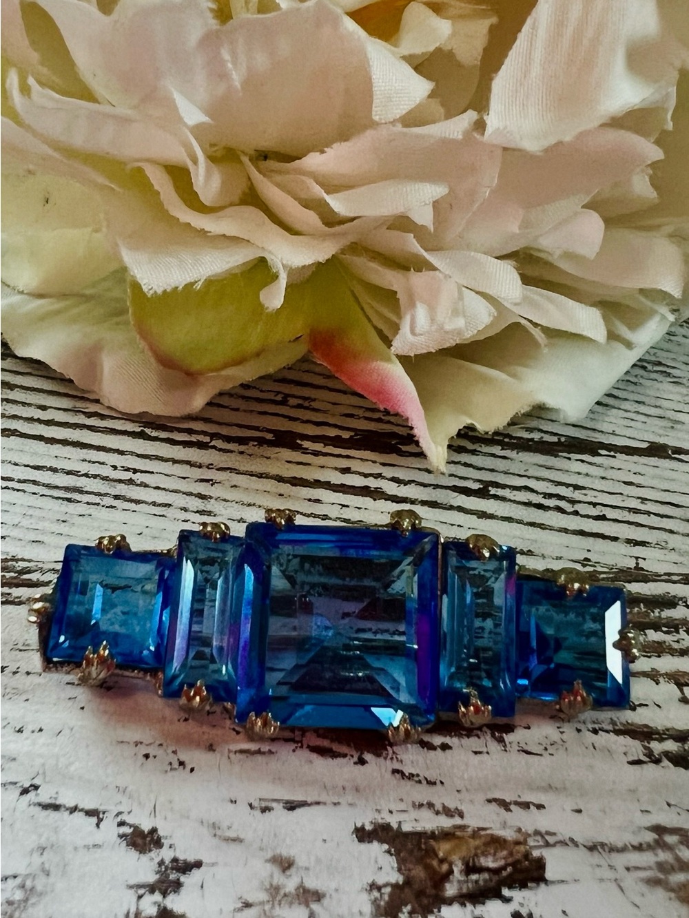 Blue Crystal Bar Pin Brooch - Elegant Women Jewelry